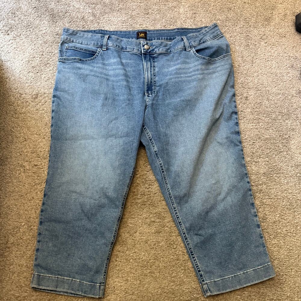 Lee jeans capri pants blue denim 24w